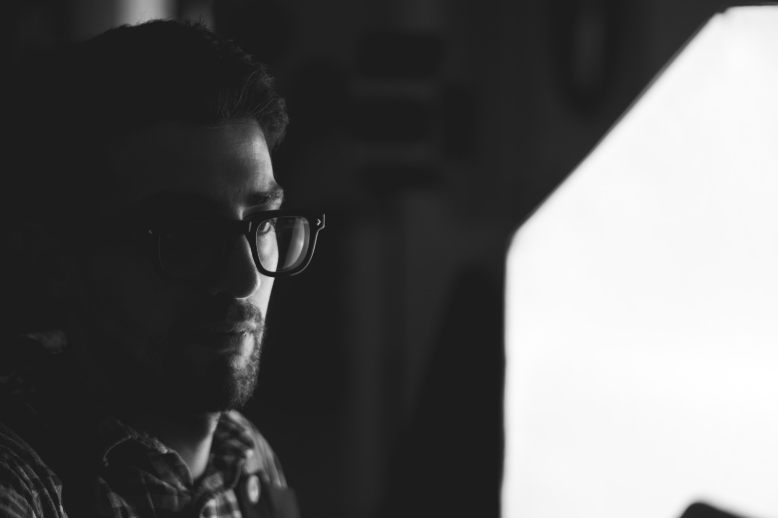 Ritratto di Emanuele Cerro, tattoo artist